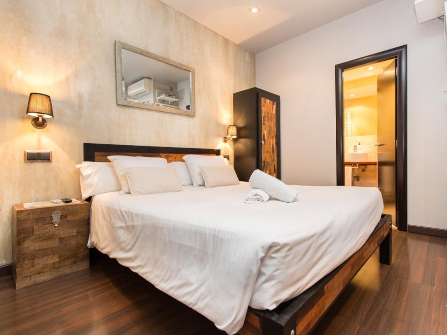Ainb Born-Dames Apartments Barcelona Eksteriør bilde